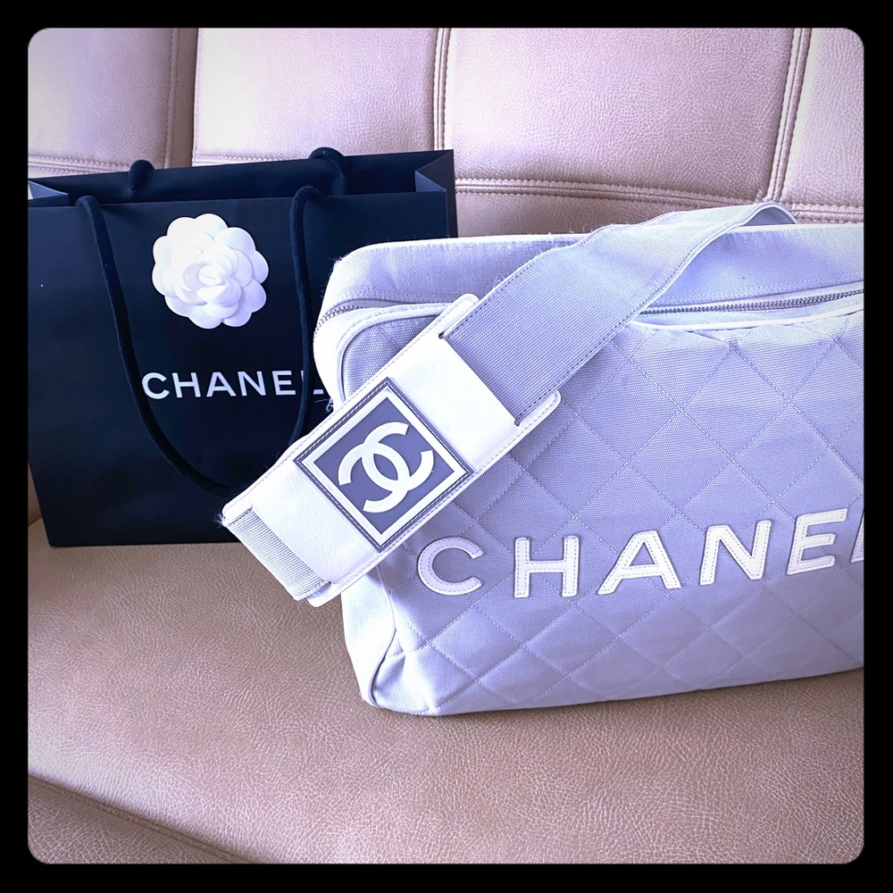 SOLD❌DO NOT BUY Chanel Letters Logo
